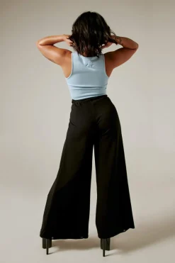 Women CXIX Tees & Tops*Creatures Crop Top - Powder Blue